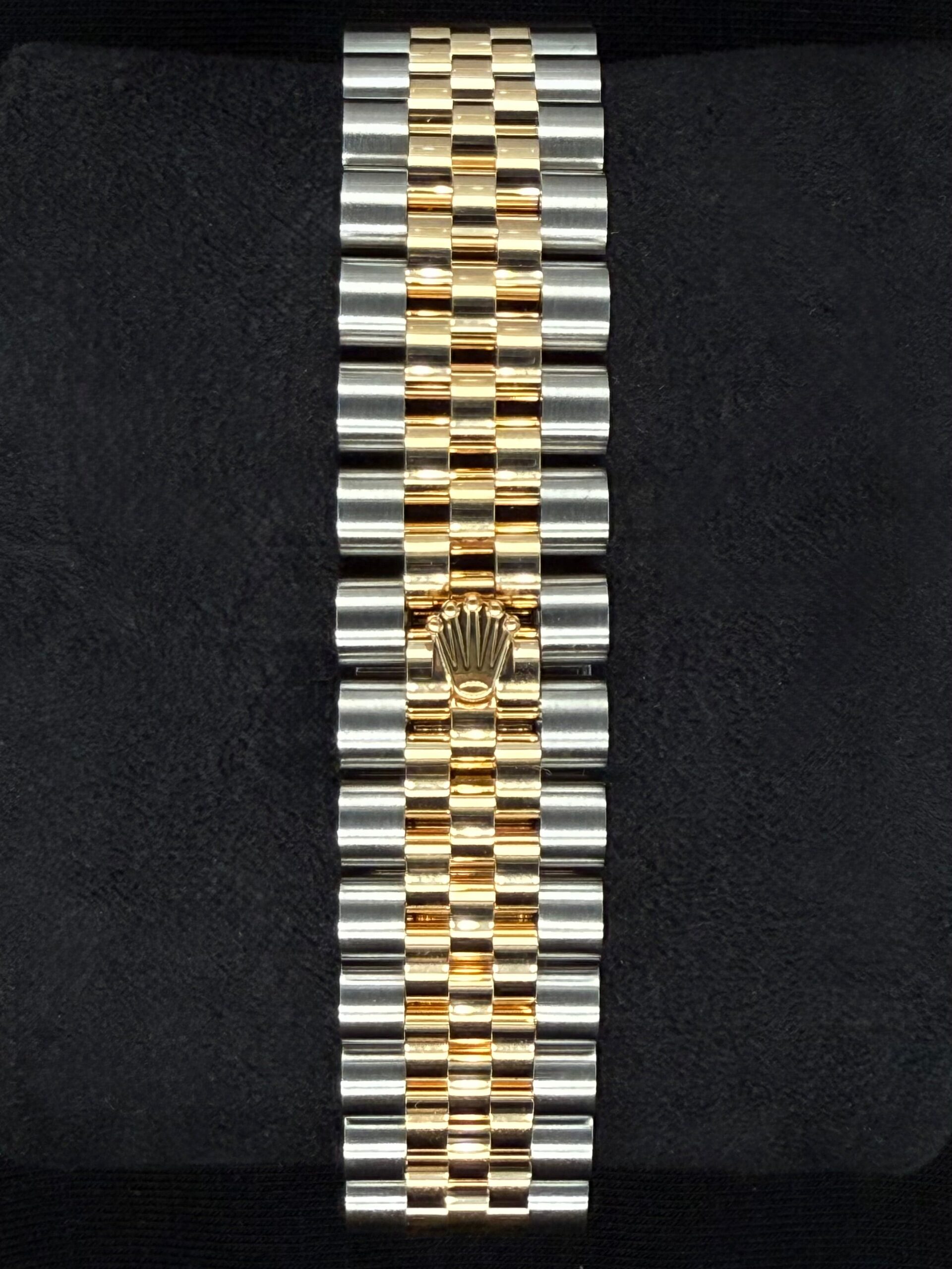 Rolex Datejust 31 "MOP" Mother of Pearl Diamond Dial Jubilee Two Tone 278273 | 2025 | 31mm - Image 6