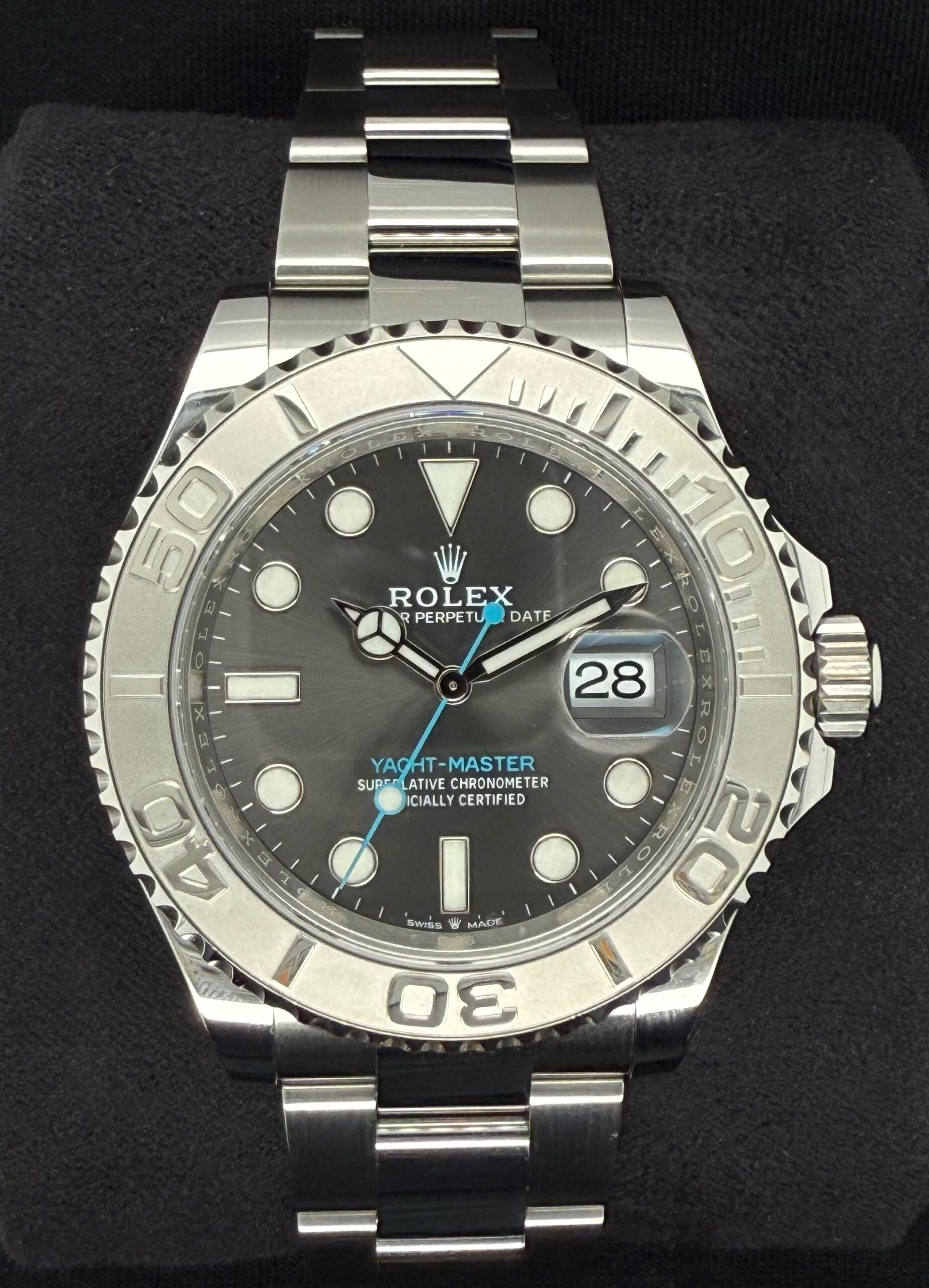 Rolex Yacht-Master 40 Rhodium Dial Platinum Bezel 126622 | 2022 | 40mm
