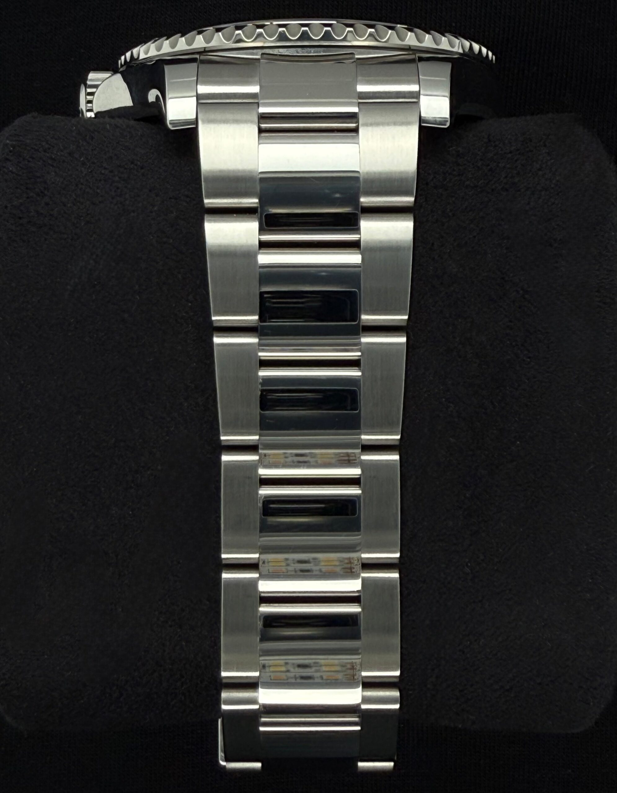 Rolex Yacht-Master 40 Rhodium Dial Platinum Bezel 126622 | 2022 | 40mm - Image 4