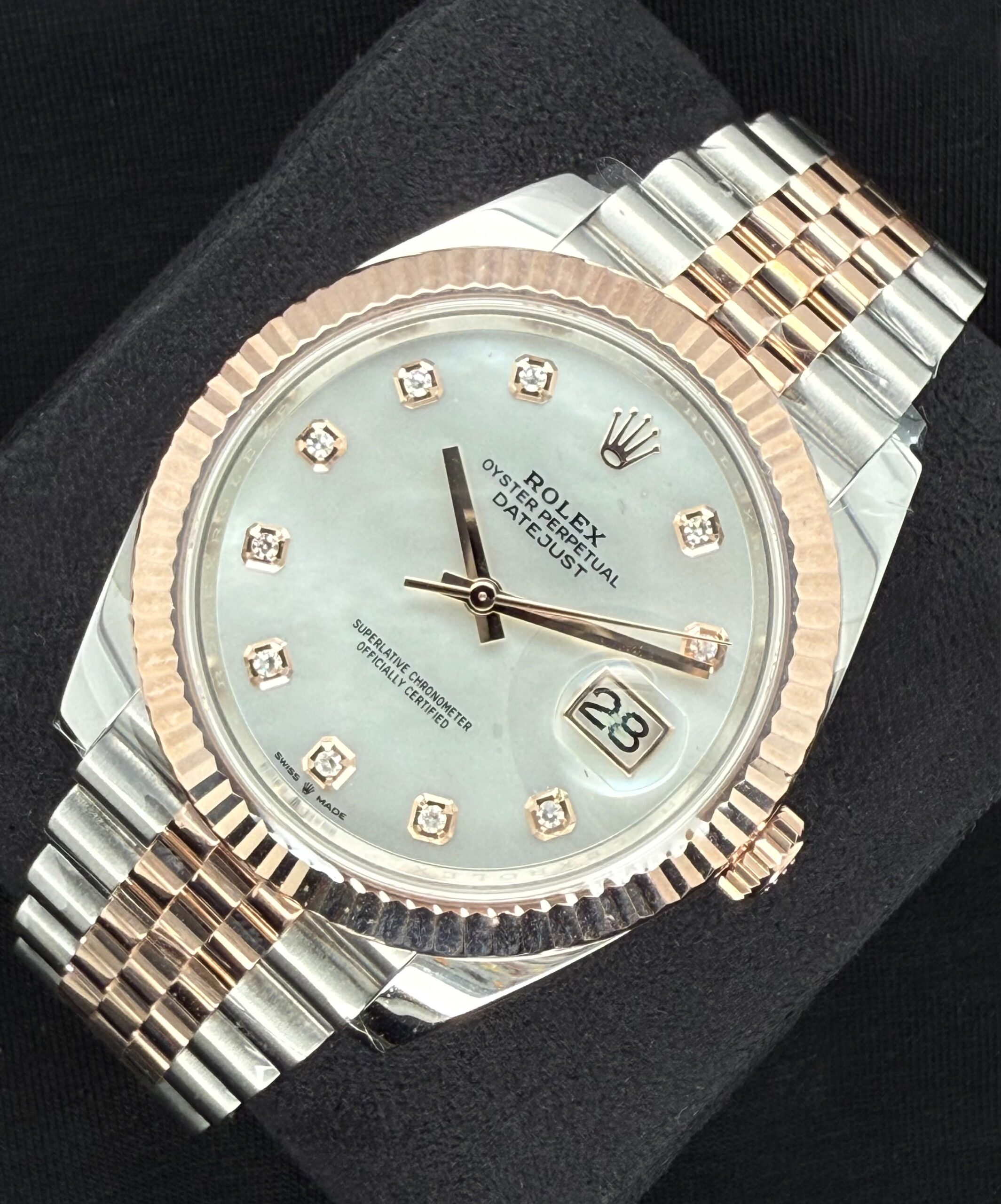 Rolex Datejust 41 Mother of Pearl ‘MOP’ Diamond Dial Fluted Jubilee 126331 | 2022 | 41mm - Image 3