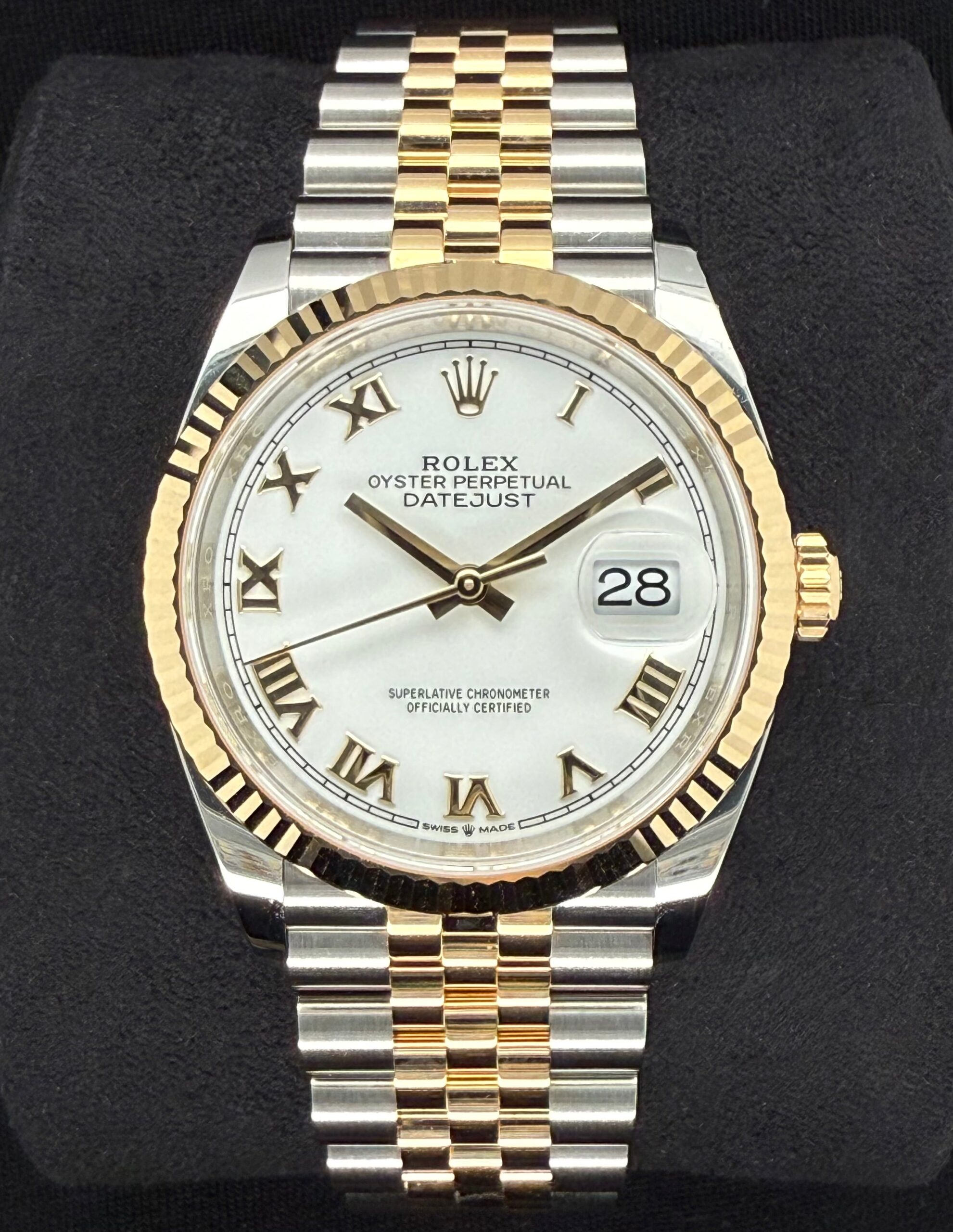 Rolex Datejust 36 Two-Tone Yellow Gold White Roman Dial 126233 | 2025 | 36mm