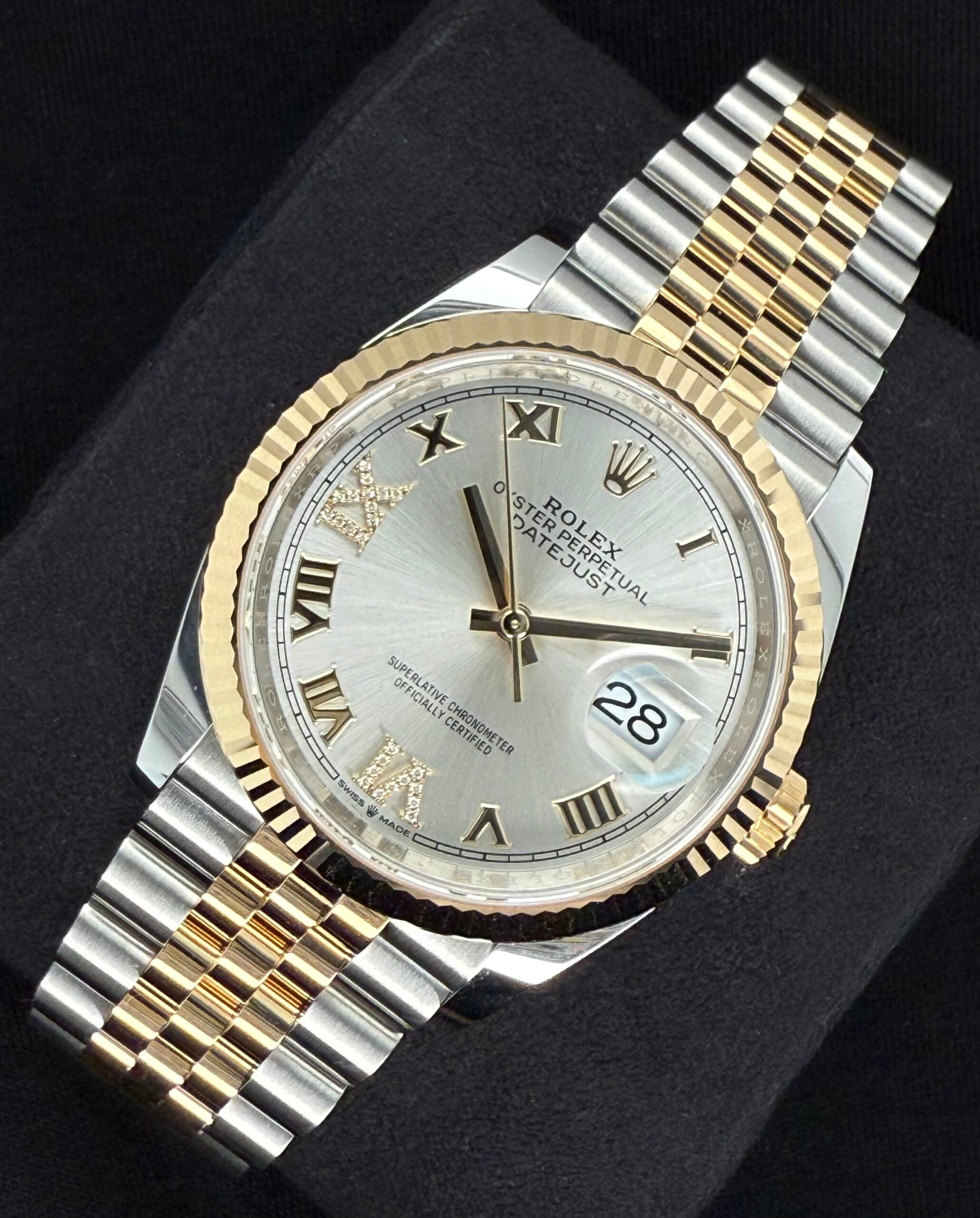 Rolex Datejust 36 Two-Tone Yellow Gold Silver Roman Diamond Dial 126233 | 2025 | 36mm - Image 3