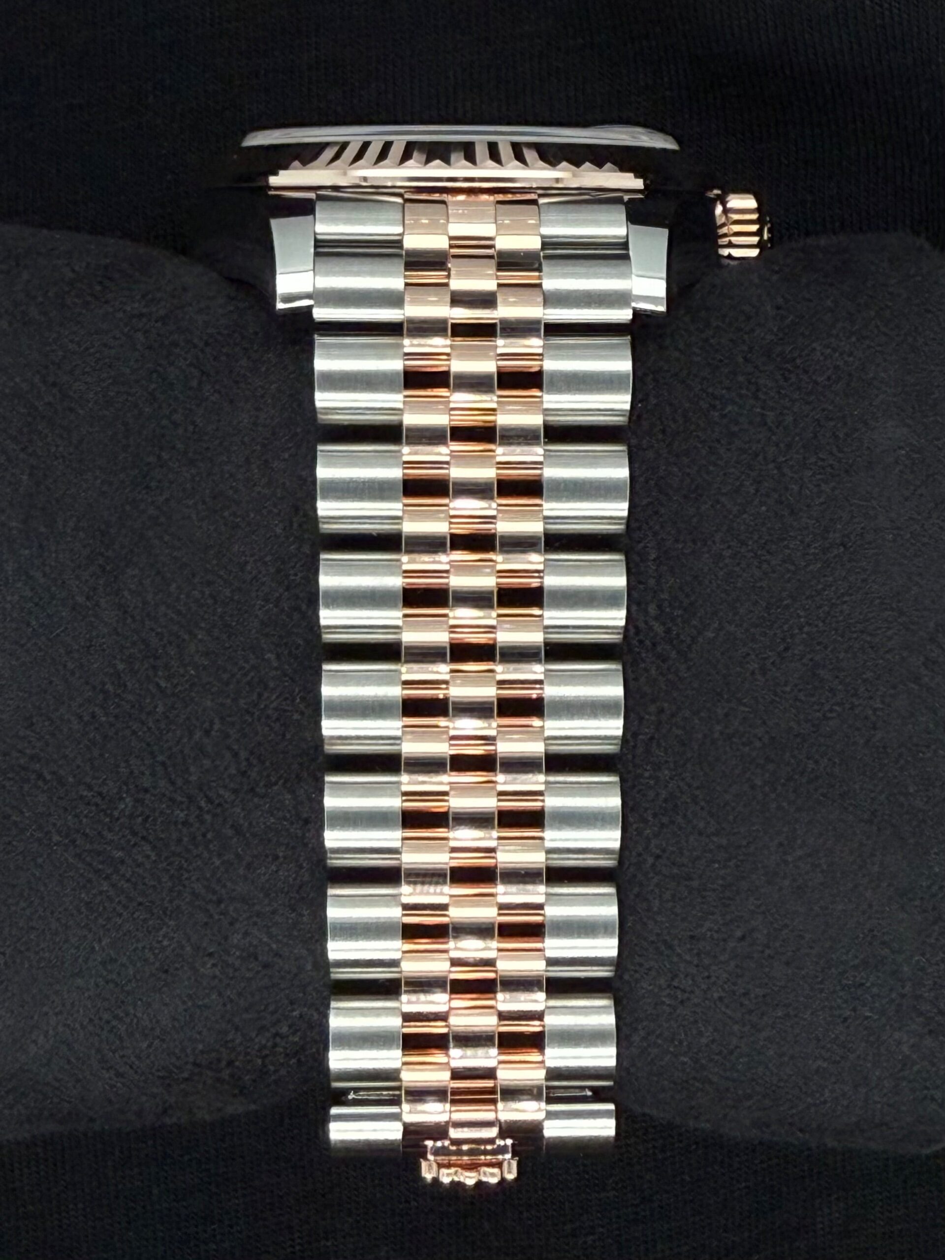 Rolex Datejust 31 "MOP" Mother of Pearl Diamond Dial Jubilee Two Tone 278271 | 2025 | 31mm - Image 4