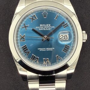 Rolex Datejust 41 Azzurro Blue Roman Dial Smooth Bezel Oystersteel 126300 | 2025 | 41mm
