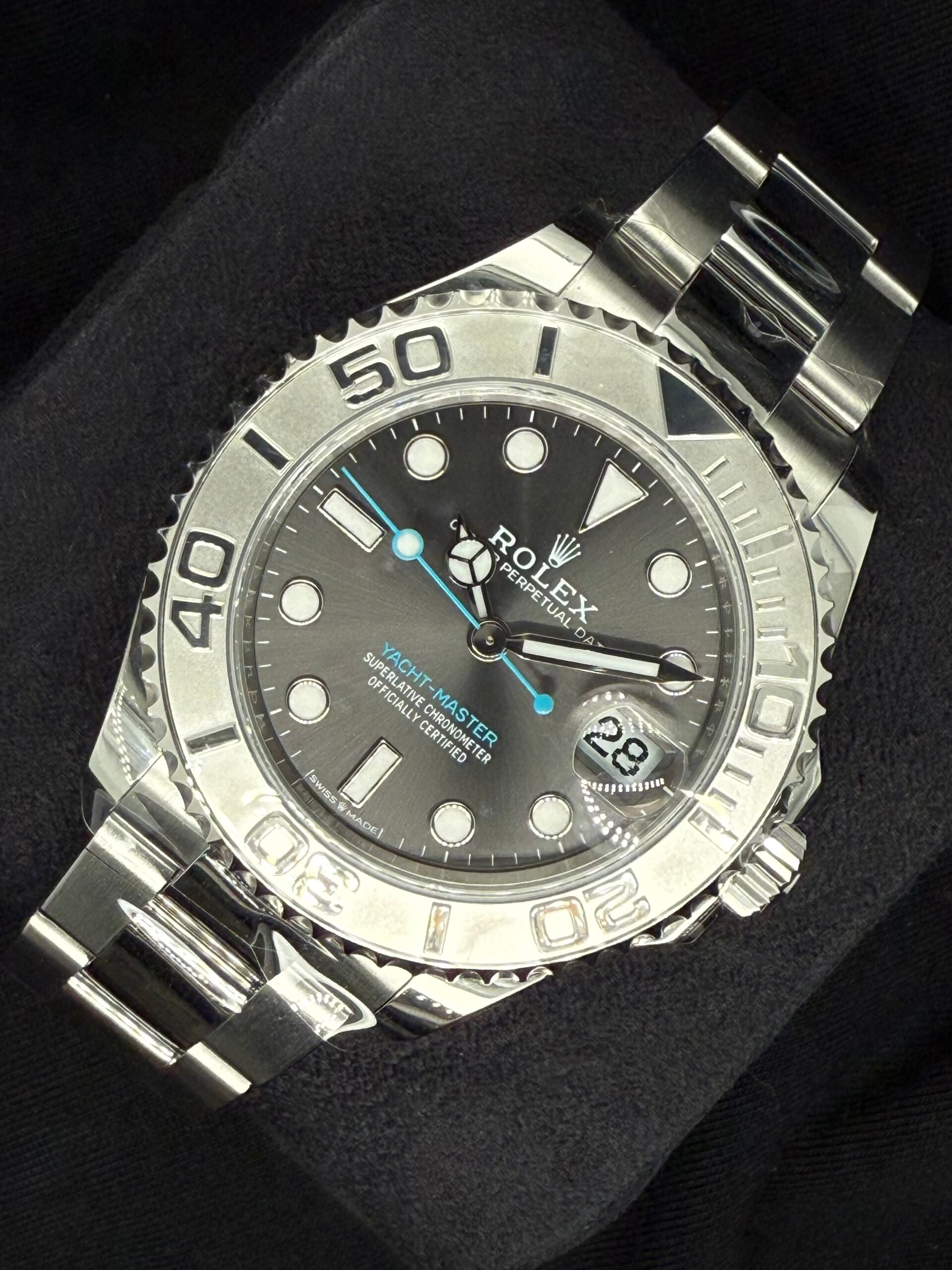 Rolex Yacht-Master 37 Rhodium Dial Platinum Bezel 268622 | 2023 | 37mm - Image 3