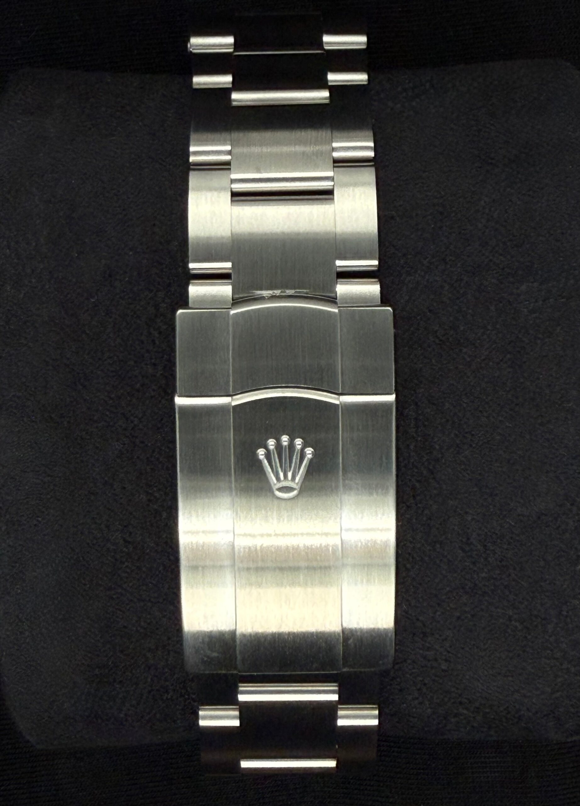 Rolex Oyster Perpetual 41 Med Blue Dial Oyster Bracelet 134300 | 2025 | 41mm - Image 6