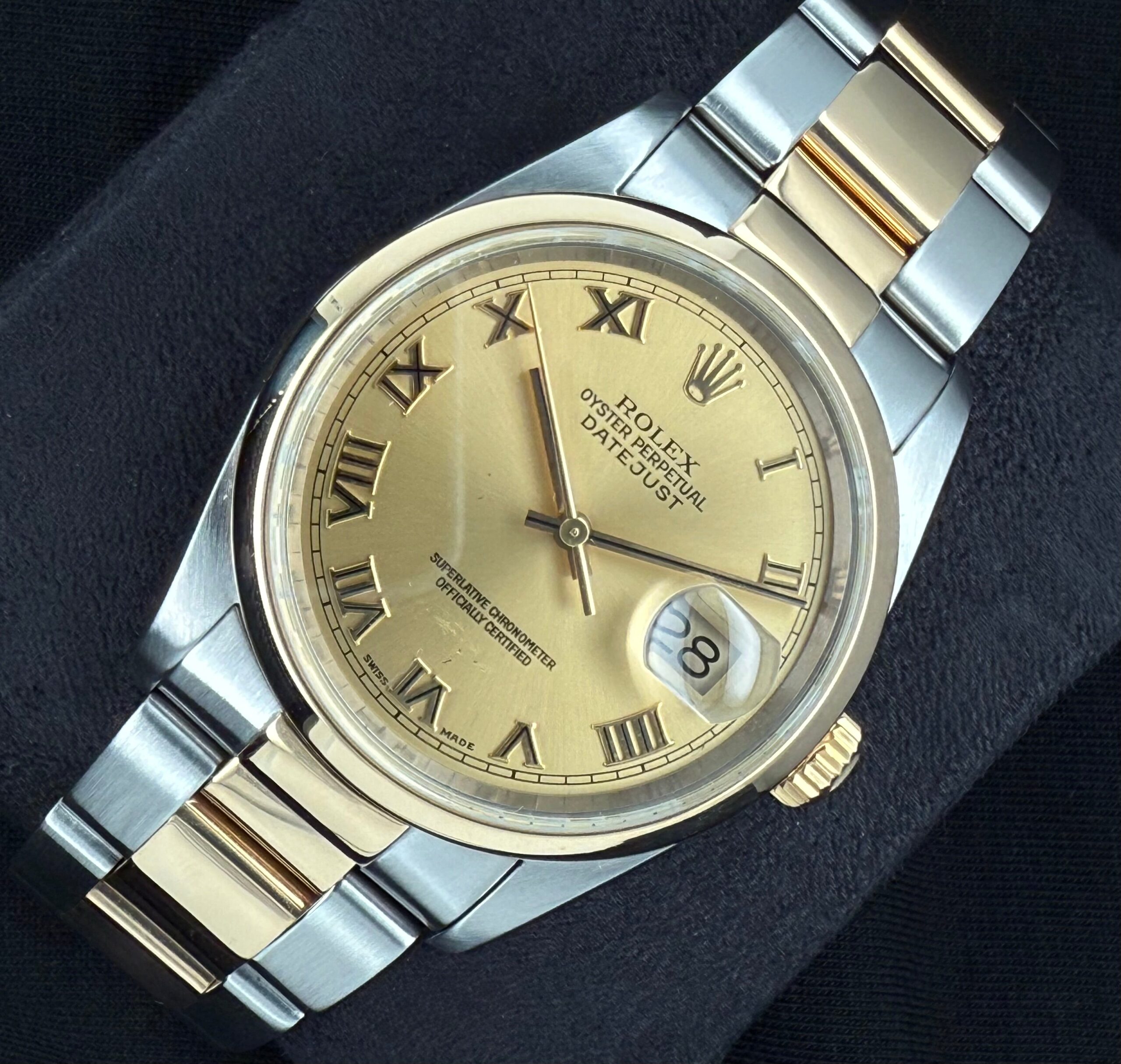 Rolex Datejust 36 Two-Tone Yellow Gold Champagne Roman Diamond Dial 16203 | 2004 | 36mm - Image 3